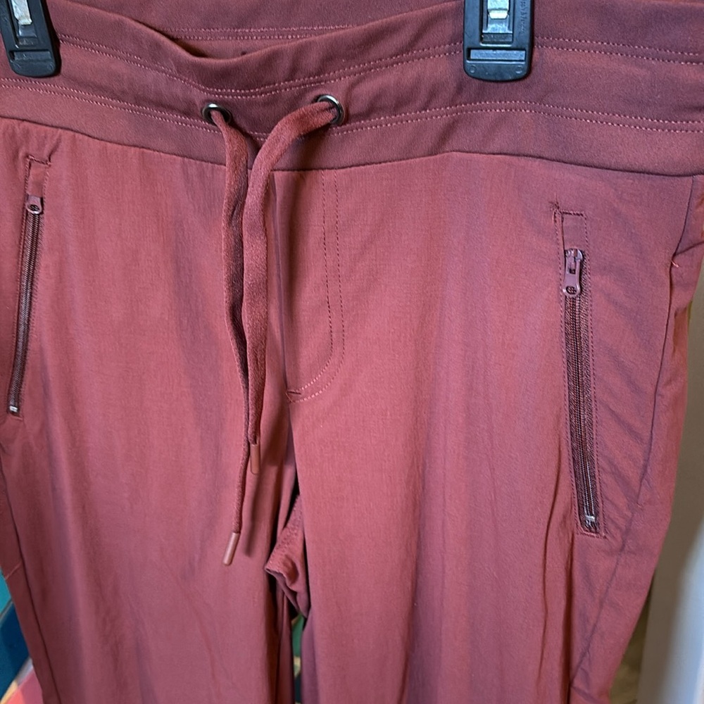 Joggers - Picture 2 of 8